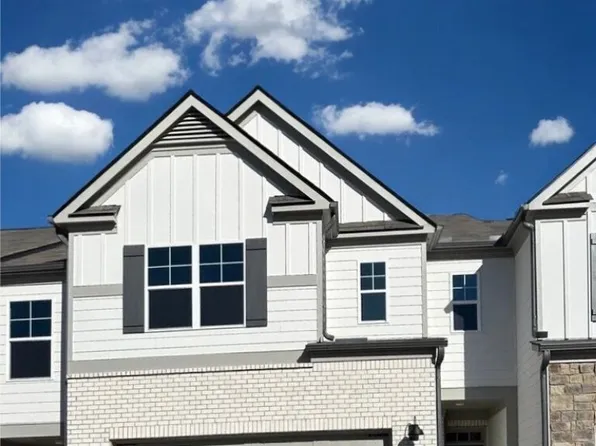 2460 Bayberry St, Acworth, GA 30101