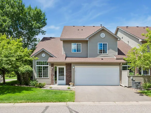 2331 Oakridge Cir, Hudson, WI 54016