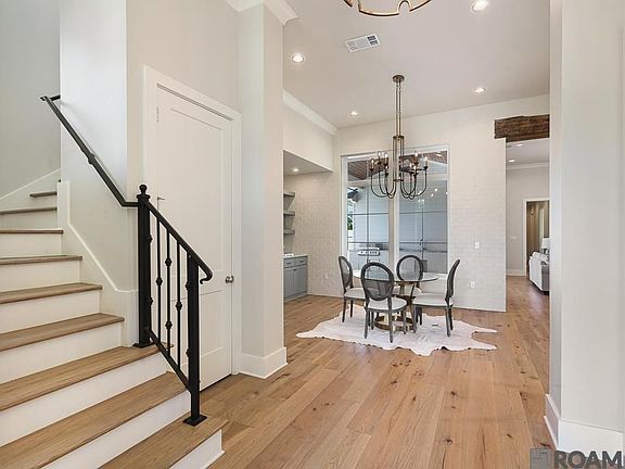 4th image of 791 Saint Barnabas St