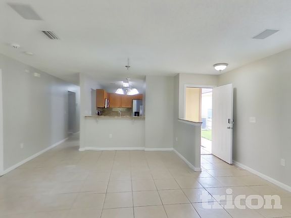4th image of 7944 Cherry Blossom Dr S