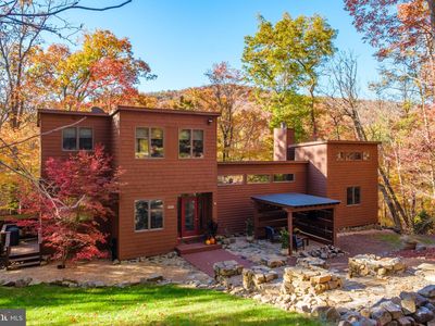 425 Breeze Way, Hinton, VA, 22831