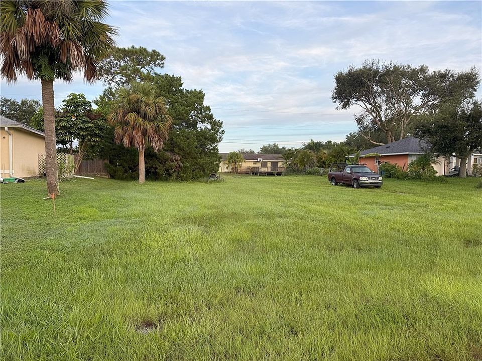 2nd image of 8565 103rd Ave