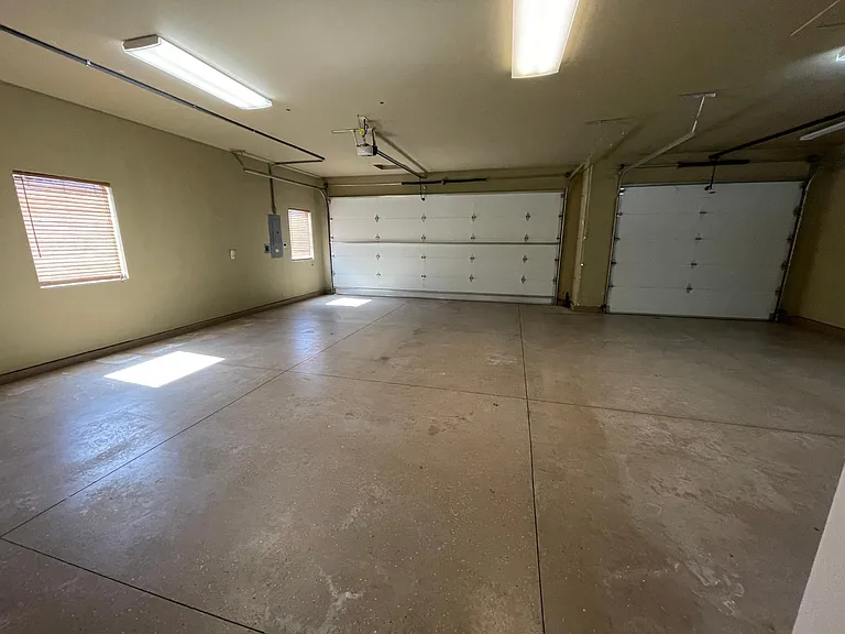 644 N Senora Way — Photo 35