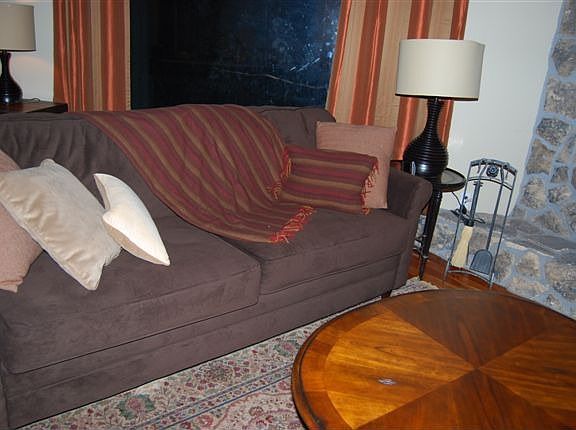 5th image of 2845 Snowberry Dr Unit B