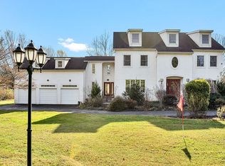 916 Mount Eyre Rd, Newtown, PA 18940