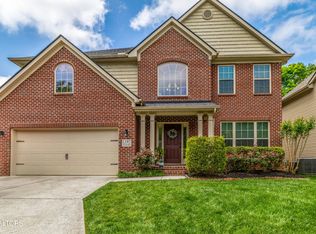 1187 Westland Gardens Blvd, Knoxville, TN 37922