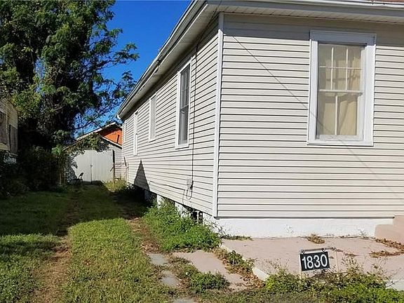 3rd image of 1830 Independence St