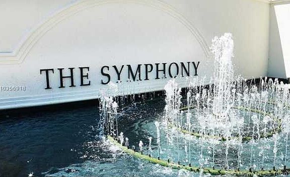 Home For Sale In The Symphony