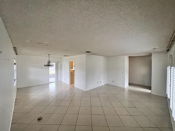 5th image of 470 Desoto Pkwy