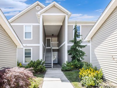 1377 Fox Pointe Cir, Ann Arbor, MI, 48108