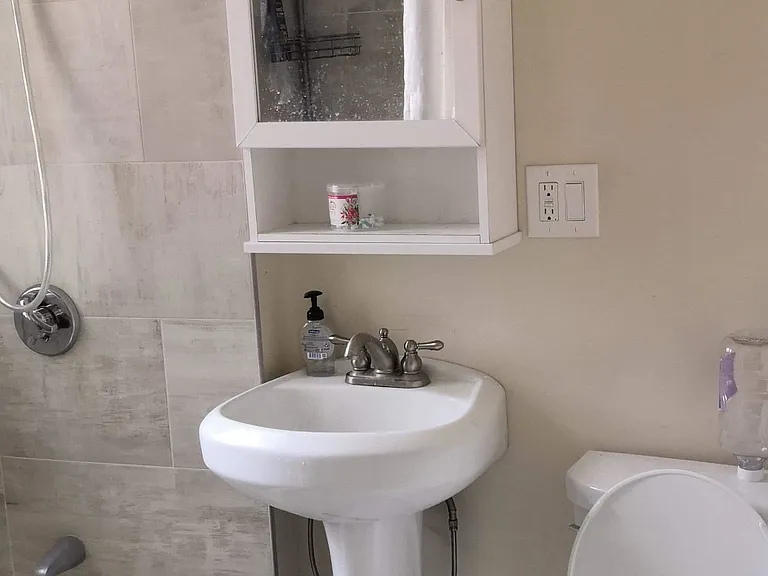 883 Huntington Ave — Photo 77