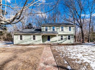 120 Lantern Ln, North Kingstown, RI 02852