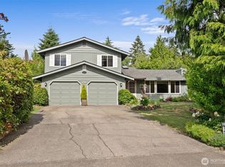 3742 Goldcrest Hts NW, Olympia, WA 98502