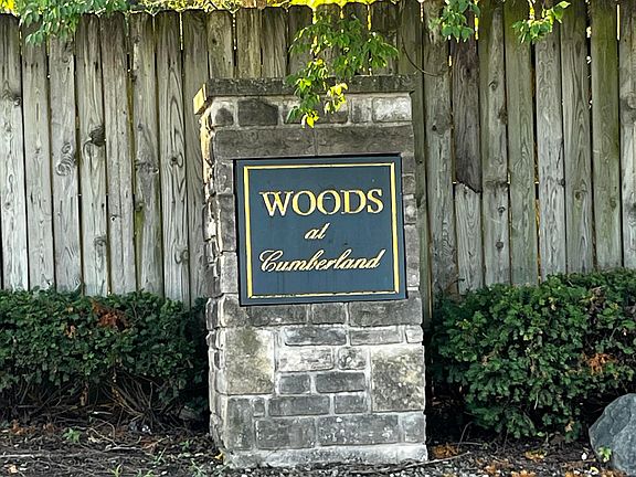 2nd image of 3093 Cumberland Woods Dr