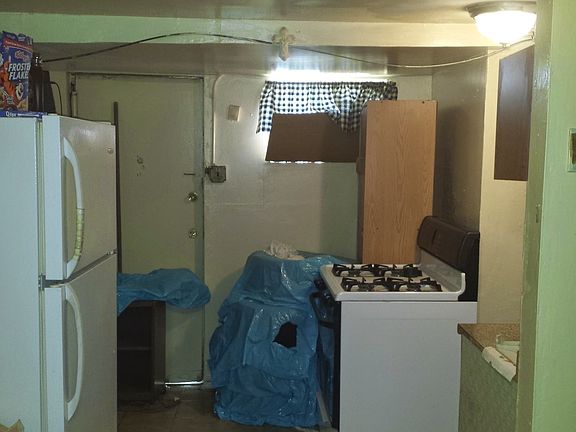 4th image of 11706 233rd St
