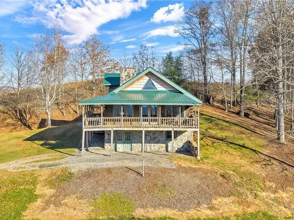 575 New River Cemetery Rd, Grassy Creek, NC 28631