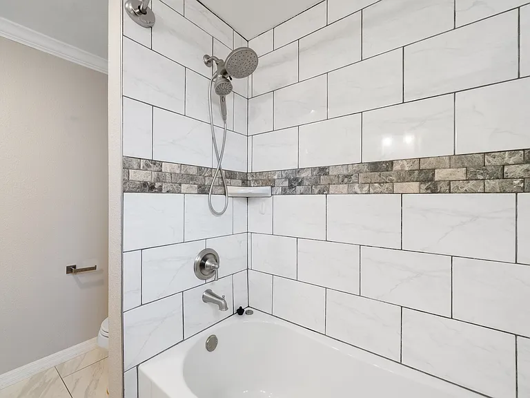 2525 Indianapolis Ave — Photo 22