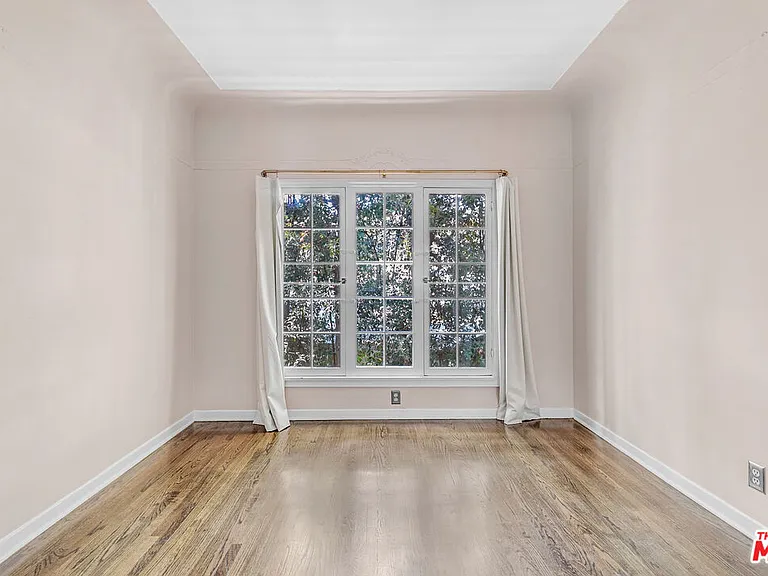 6053 Scenic Ave — Photo 32