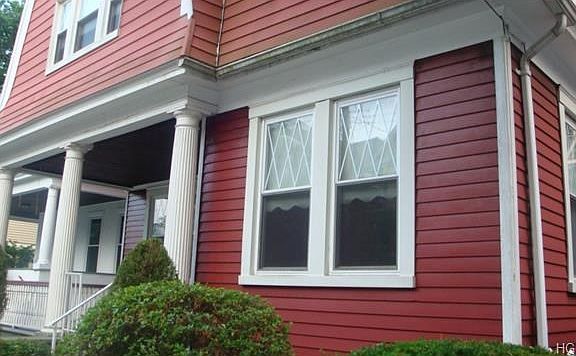 2nd image of 410 E 237th St