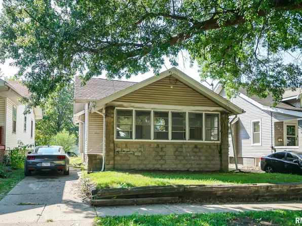 2005 N Missouri Ave, Peoria, IL 61603