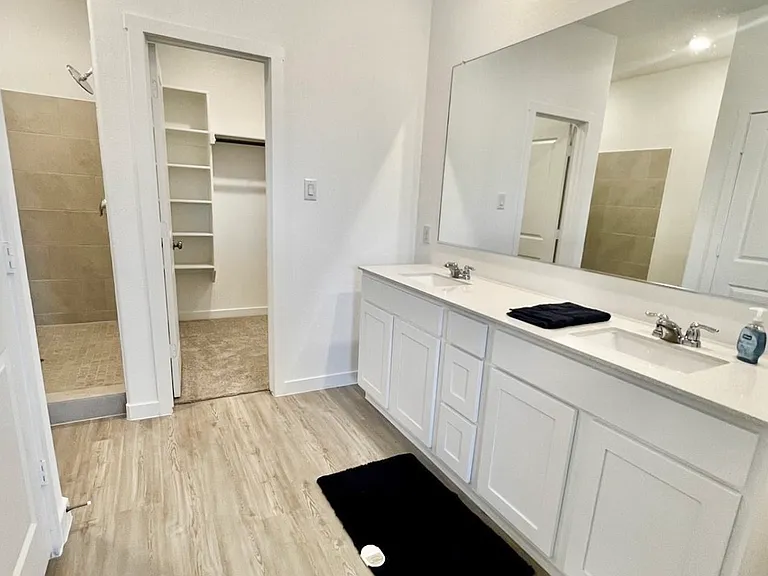 1904 Adams Dr — Photo 13