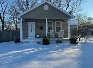 102 W Harrison St, Aviston, IL 62216