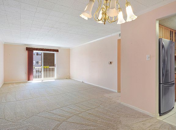 3rd image of 920 Beau Dr Unit 203