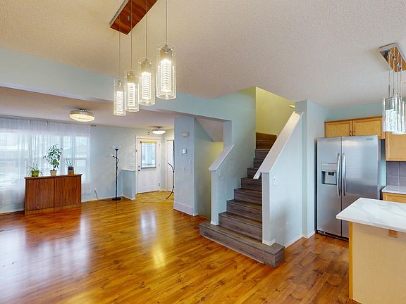 4th image of 108 Covepark Dr NE