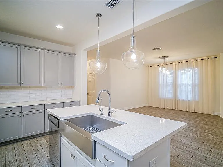8201 Corkfield Ave — Photo 23