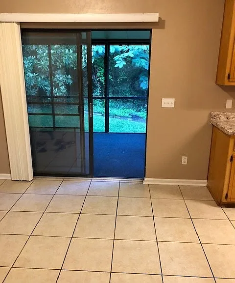 3744 Longchamp Cir — Photo 18