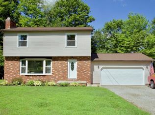 4843 New Milford Rd, Ravenna, OH 44266