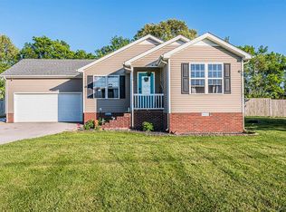 138 Kimberly Ave, Bowling Green, KY 42101