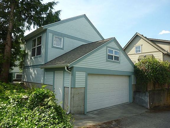 2 car garage with loft