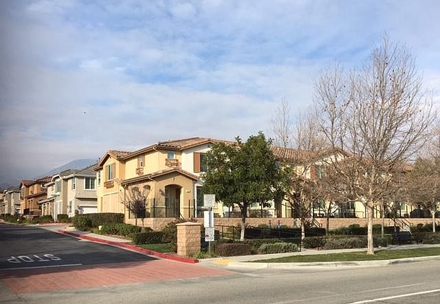 1st image of 1090 Sydney Ct