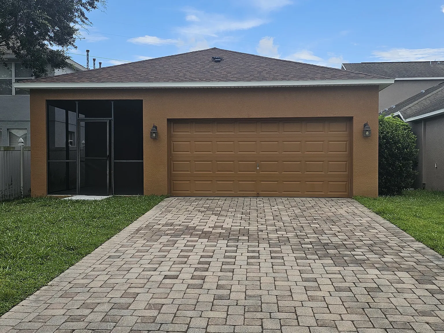 3 bed, 1657 sqft, $2,995 — Photo 2