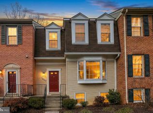 7205 Gentian Ct, Springfield, VA 22152