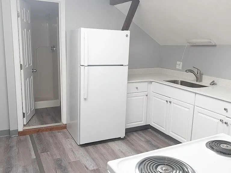 12 Jabish St #8 — Photo 2
