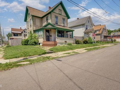 16 Caroline Street, Amsterdam, NY, 12010