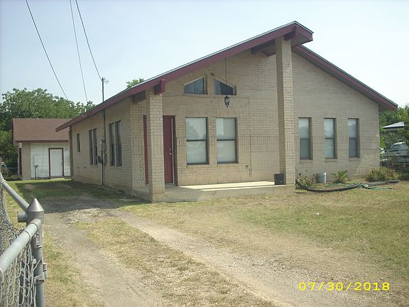 2nd image of 291 Riverdale Dr #2