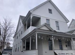 28 McElwain Ave, Amsterdam, NY 12010