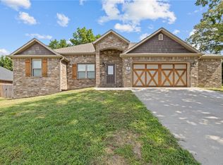 488 Wagon Trl, West Fork, AR 72774