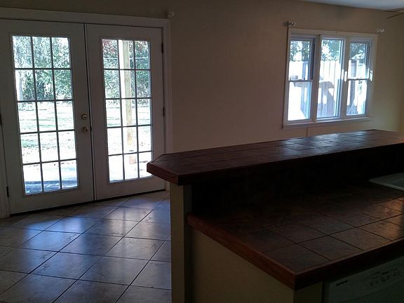 4th image of 1623 Kettle Cove Ct