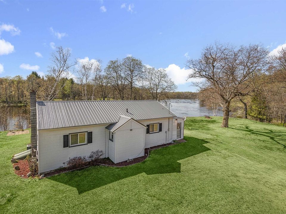 1st image of 2153 River Dr