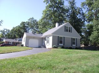 6611 Charlesgate Rd, Sylvania, OH 43560