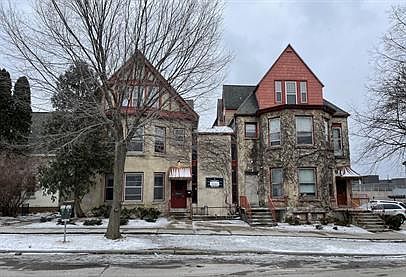 1st image of 211 W Gilman St #15674401