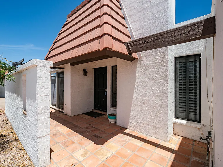 648 E Tam Oshanter Dr — Photo 28