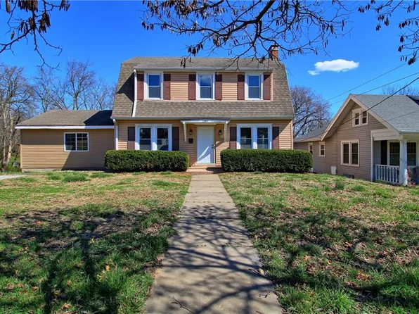 2307 N 22nd St, Saint Joseph, MO 64505