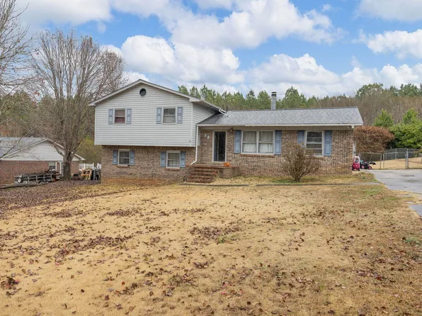 132 Pineland Ave, Union, SC 29379