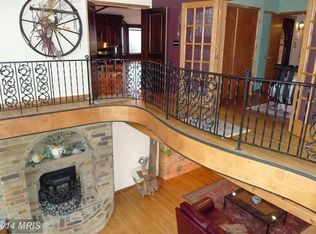 9904 Woodsboro Rd, Frederick, MD 21701