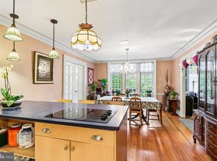 4631 Pine St APT E305, Philadelphia, PA 19143